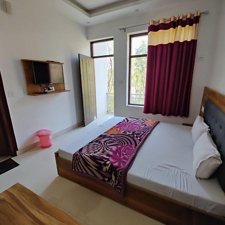 Alaknanda Motel & Restaurant Rudraprayāg Kültér fotó